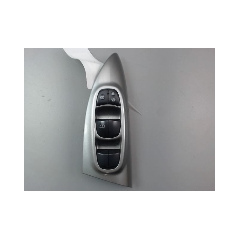 COMMANDE LEVE-GLACE PORTE AVG NISSAN JUKE Phase 2 2014-...