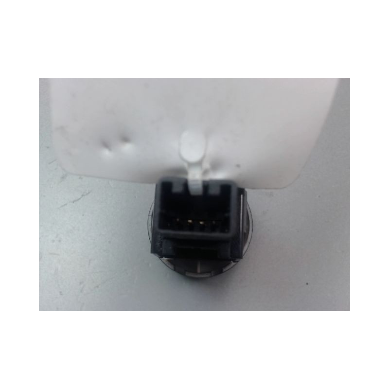 BOUTON DE WARNING NISSAN JUKE Phase 2 2014-...