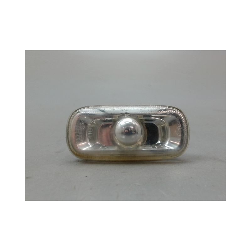 REPETITEUR AILE GAUCHE AUDI A3 II Phase 1 (8P) 2003-2008