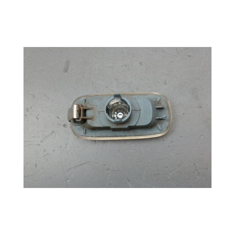 REPETITEUR AILE GAUCHE AUDI A3 II Phase 1 (8P) 2003-2008