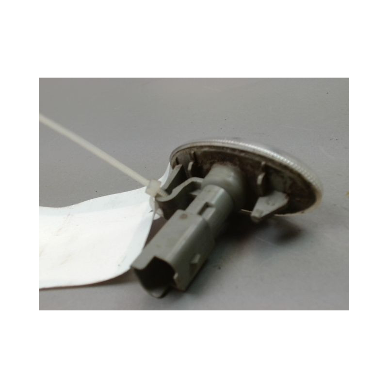 REPETITEUR AILE GAUCHE PEUGEOT 206 1998-2009