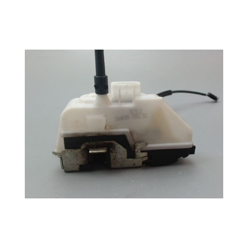 SYSTEME CONDAMNATION AVANT DROIT RENAULT TWINGO II Phase 1 2007-2011
