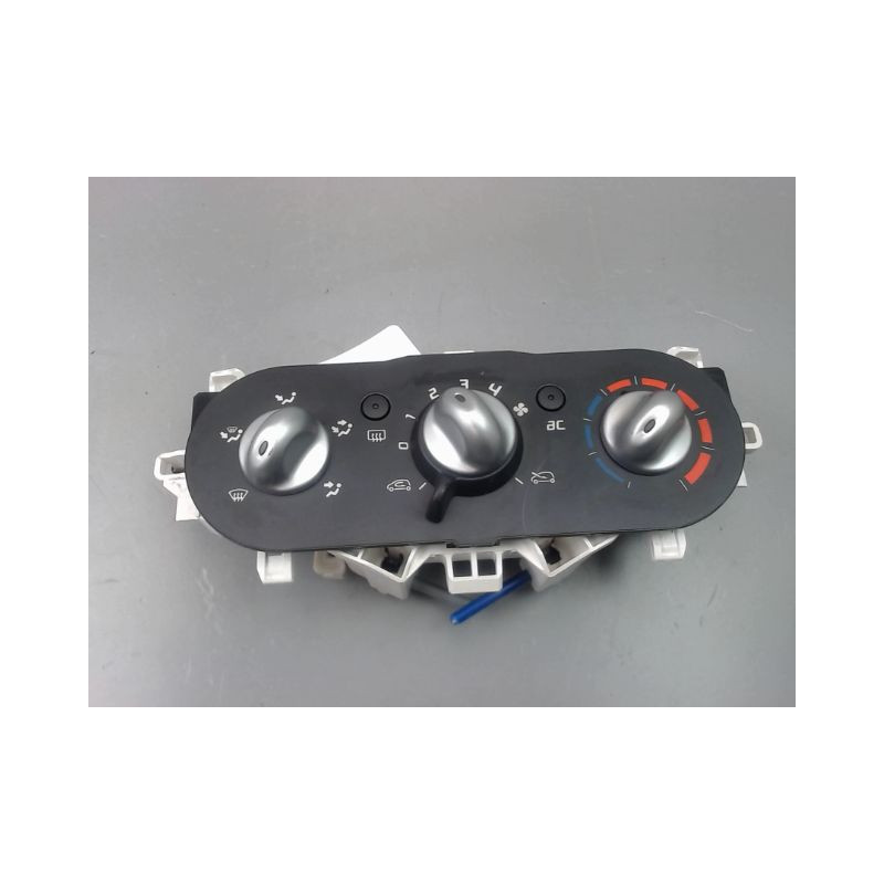 COMMANDE DE CHAUFFAGE RENAULT TWINGO II Phase 1 2007-2011
