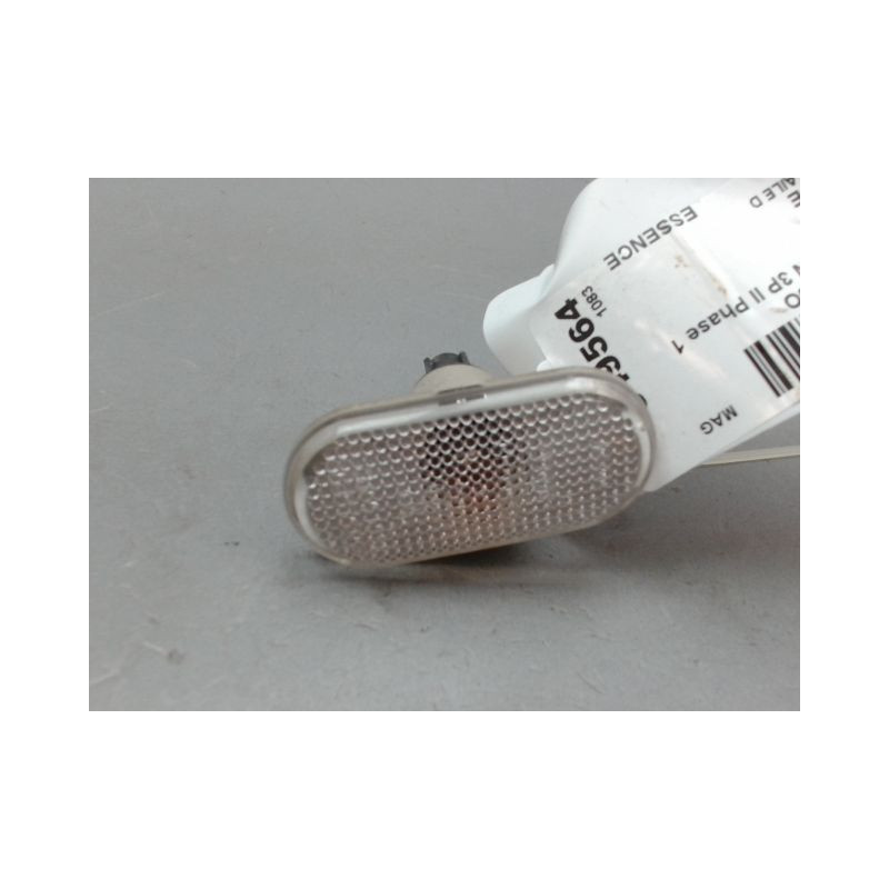 REPETITEUR AILE DROIT RENAULT TWINGO II Phase 1 2007-2011