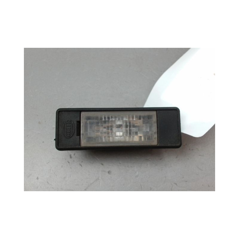 ECLAIREUR PLAQUE DE POLICE GAUCHE NISSAN NOTE