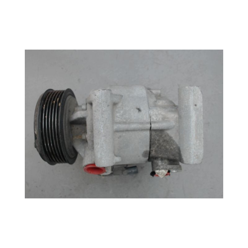 COMPRESSEUR AIR CONDITIONNE DACIA DUSTER
