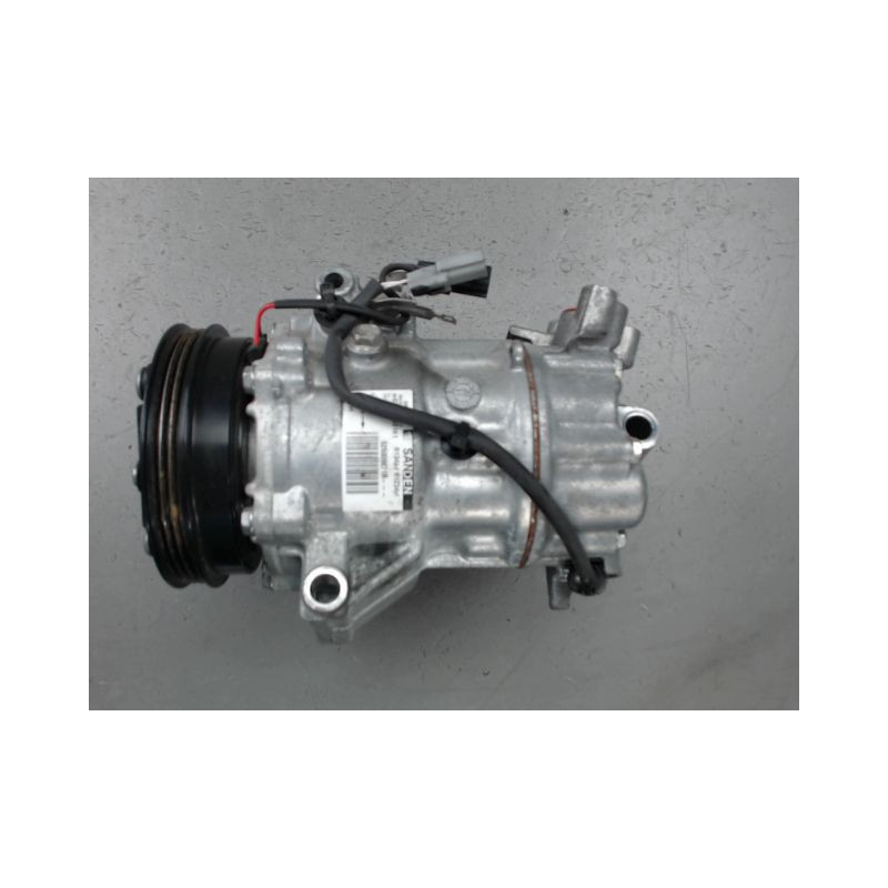 COMPRESSEUR AIR CONDITIONNE RENAULT CLIO
