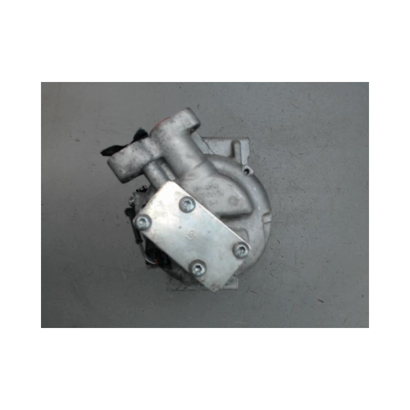 COMPRESSEUR AIR CONDITIONNE RENAULT CLIO