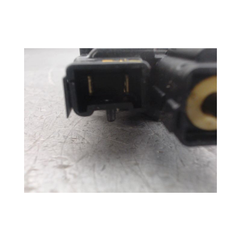 ACTIONNEUR TRAPPE CARBURANT RENAULT MEGANE