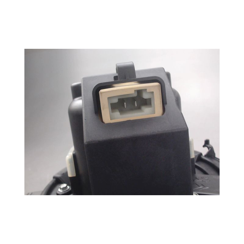 MOTEUR VENTILATEUR CHAUFFAGE CITROEN C4