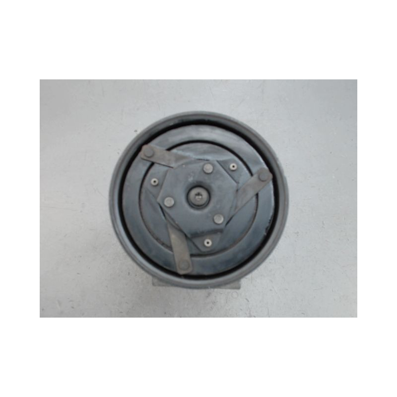 COMPRESSEUR AIR CONDITIONNE RENAULT MEGANE