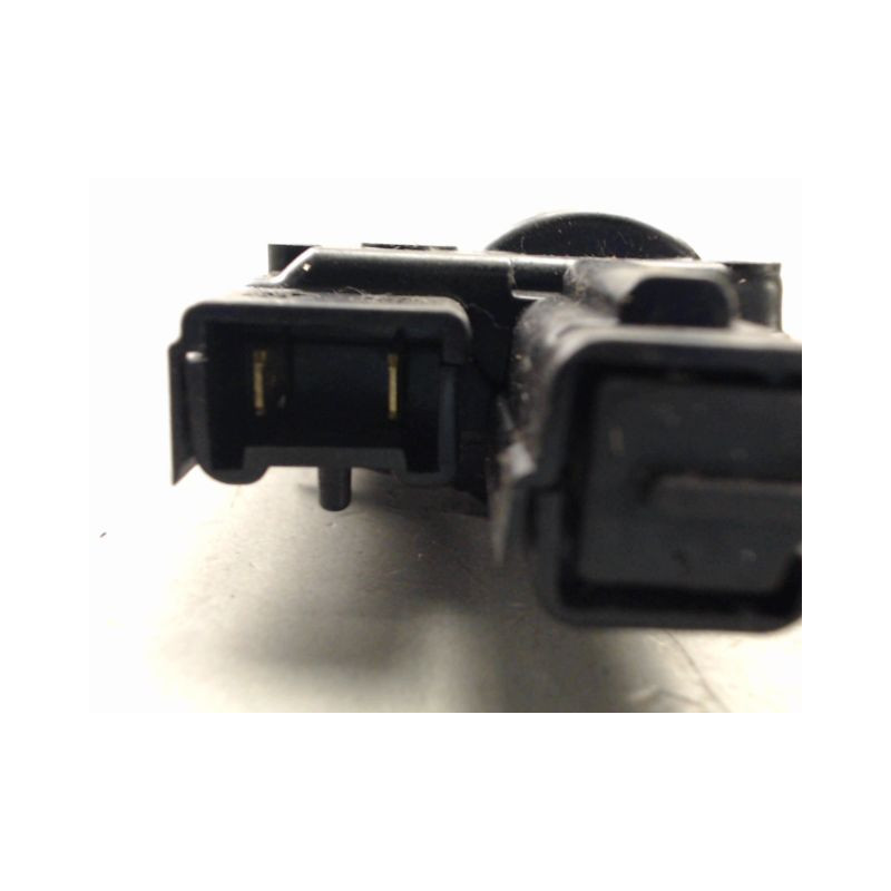 ACTIONNEUR TRAPPE CARBURANT RENAULT MEGANE