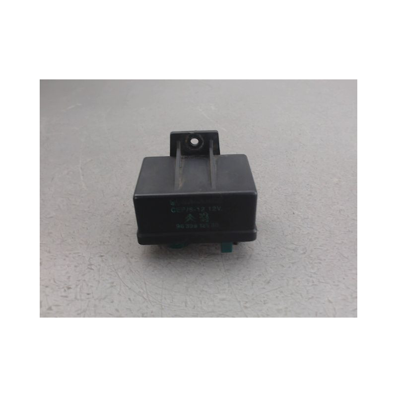 BOITIER DE PRECHAUFFAGE PEUGEOT EXPERT