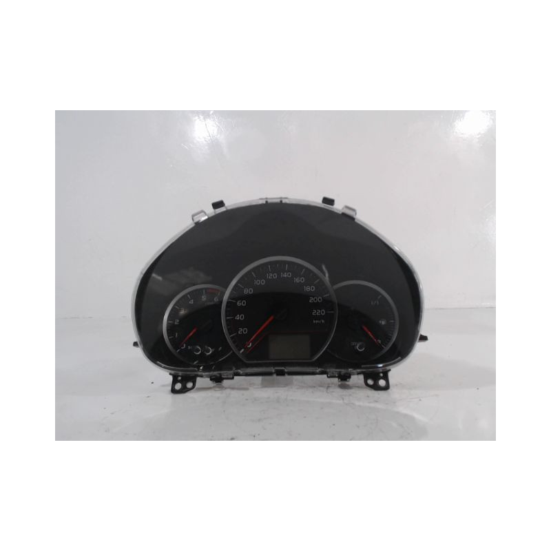 BLOC COMPTEURS TOYOTA YARIS