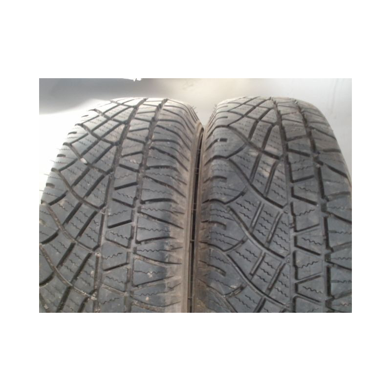 Paire de pneus MICHELIN LATITUDE CROSS 215 70 16 104 H