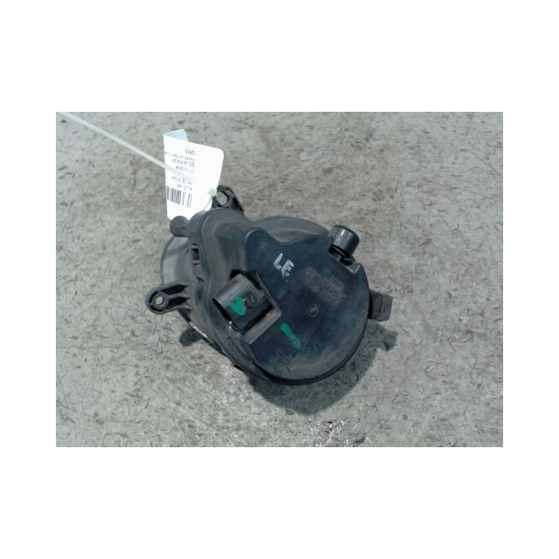 PHARE ANTIBROUILLARD AVANT DROIT AUDI A6 2004-