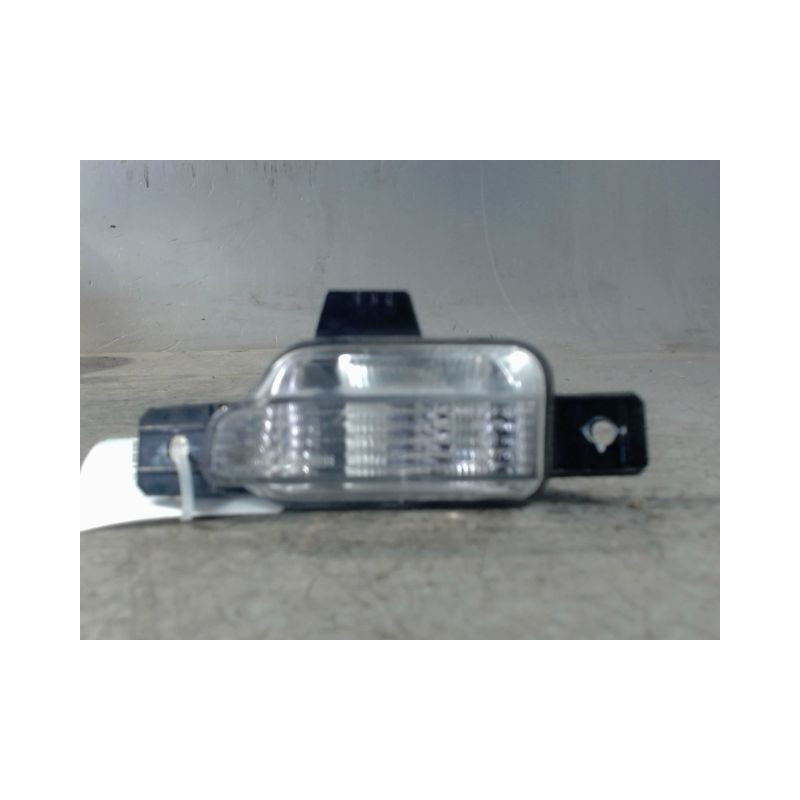 FEU RECUL DROIT VOLKSWAGEN TIGUAN 2009-