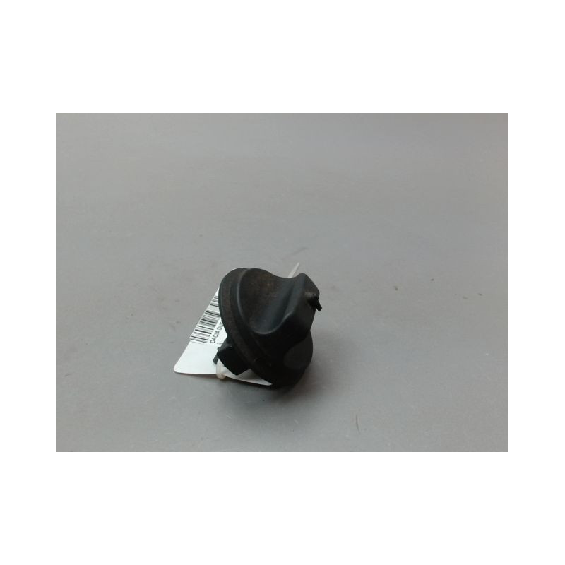BOUCHON RESERVOIR A CARBURANT DACIA DUSTER BREAK Phase 2 2013-...