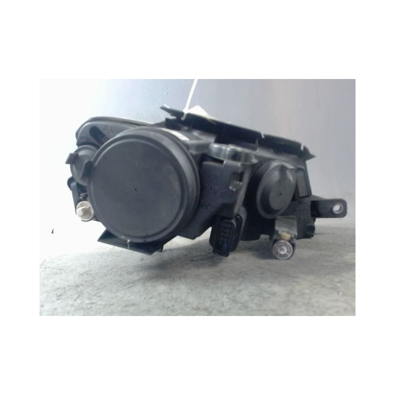 PHARE GAUCHE VOLKSWAGEN PASSAT 2005-