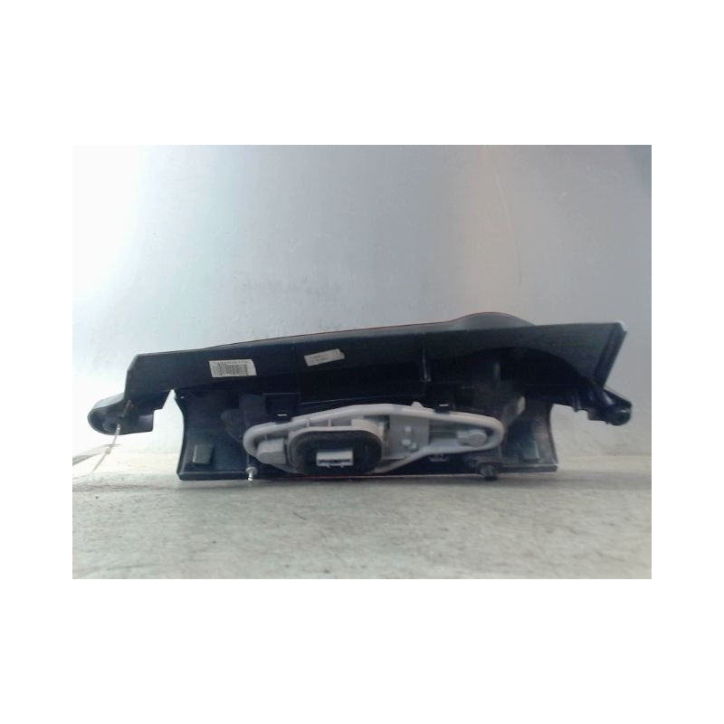FEU ARRIERE DROIT CITROEN BERLINGO FOURGON 2008-
