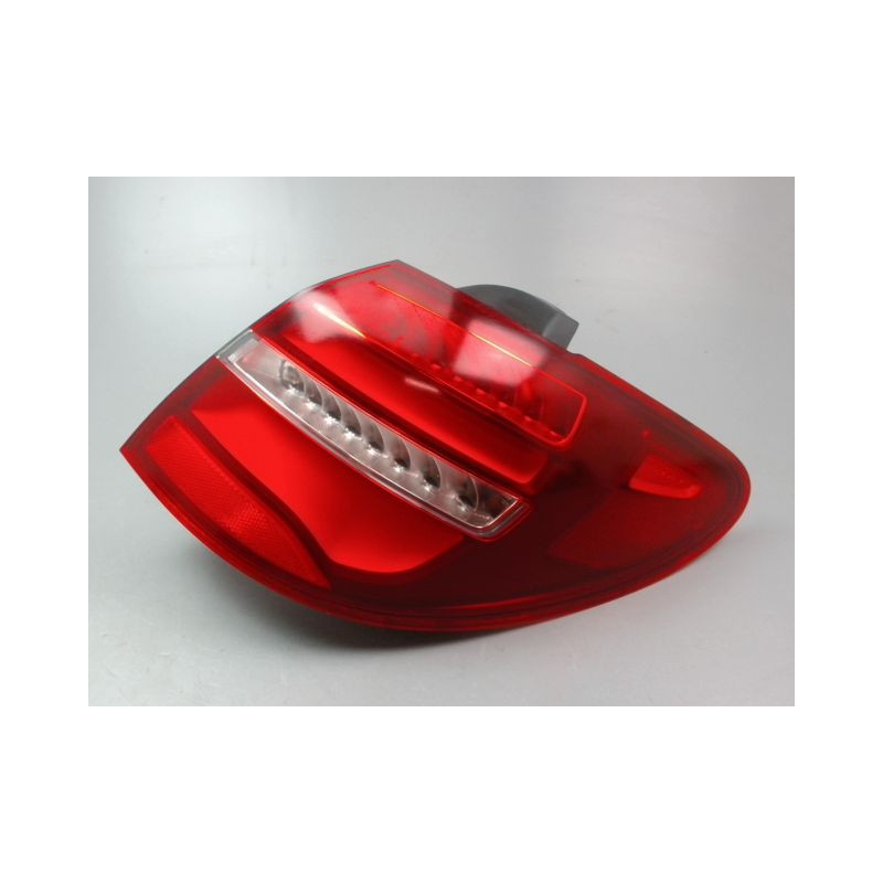 FEU ARRIERE DROIT MERCEDES CLASSE B 2008-
