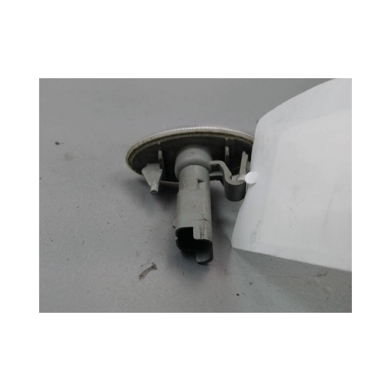 REPETITEUR AILE GAUCHE PEUGEOT 307 Phase 2 2005-2007