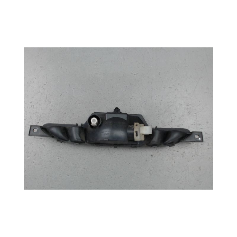 FEU BROUILLARD CENTRAL ARRIERE PEUGEOT 208