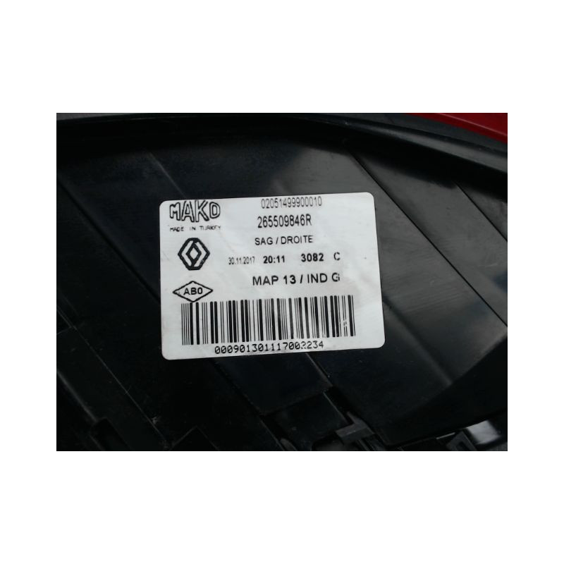 FEU ARRIERE DROIT RENAULT CLIO