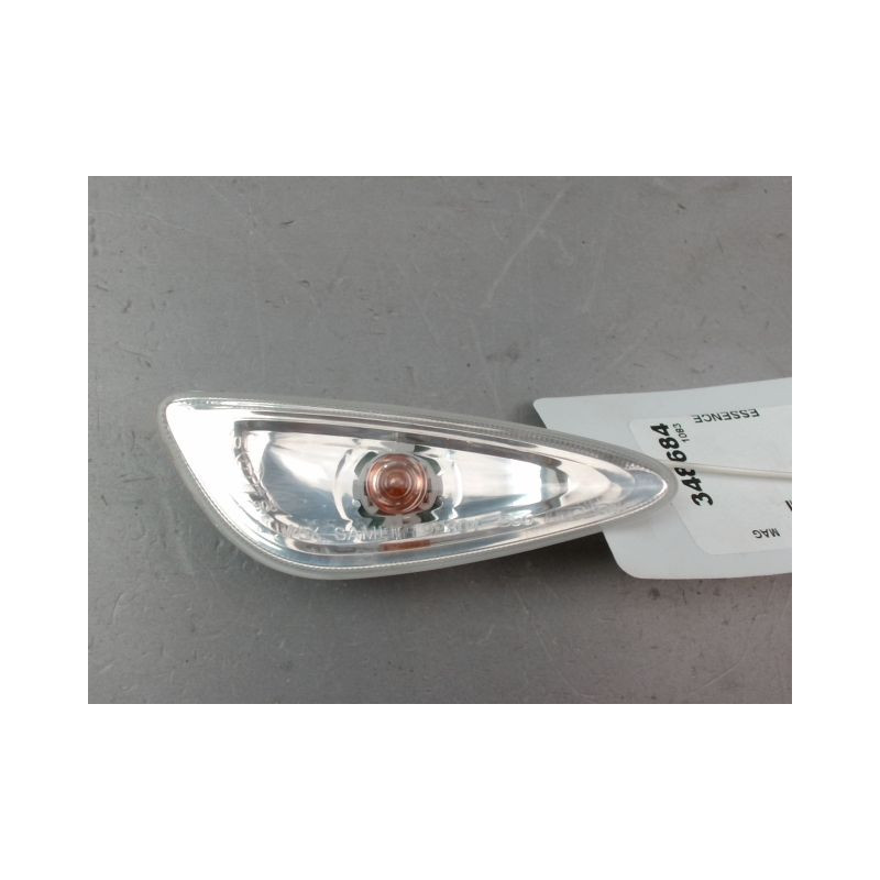 REPETITEUR AILE DROIT HYUNDAI I10