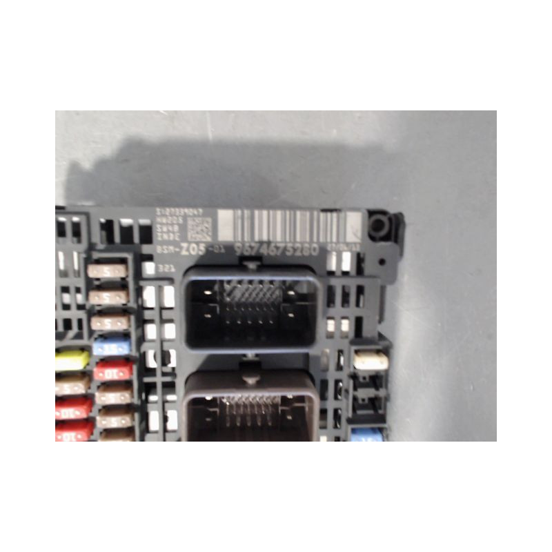 BOITE A FUSIBLES CITROEN GRAND C4 PICASSO 2006-