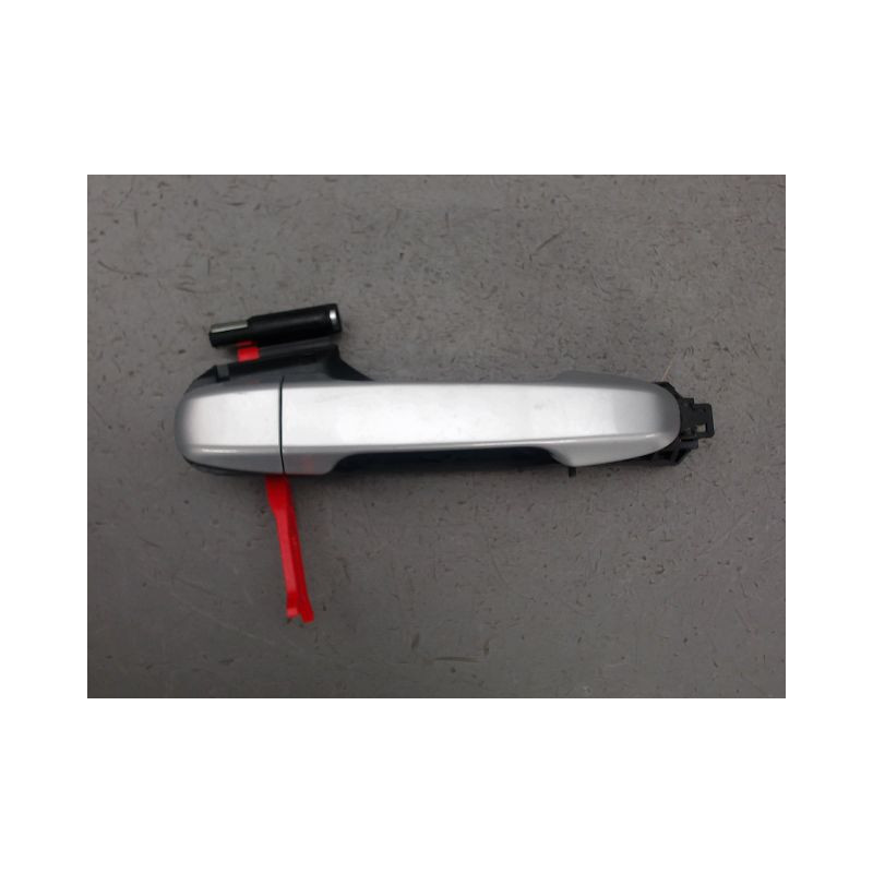 POIGNEE EXTERIEURE PORTE ARRIERE DROIT TOYOTA YARIS