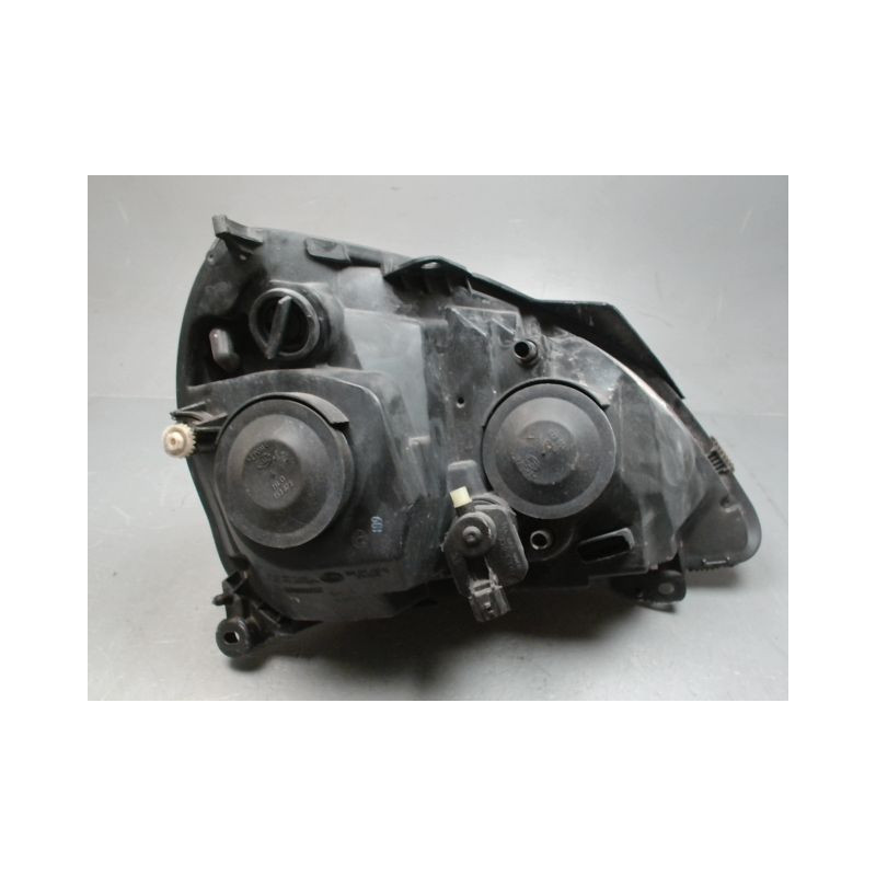 PHARE GAUCHE RENAULT CLIO CAMPUS II Phase 2 2009-2012
