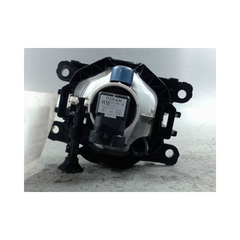 PHARE ANTIBROUILLARD AVANT DROIT SUZUKI SX4