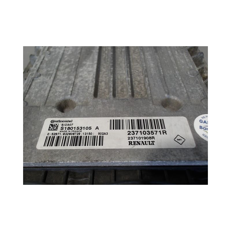 CALCULATEUR MOTEUR RENAULT MEGANE
