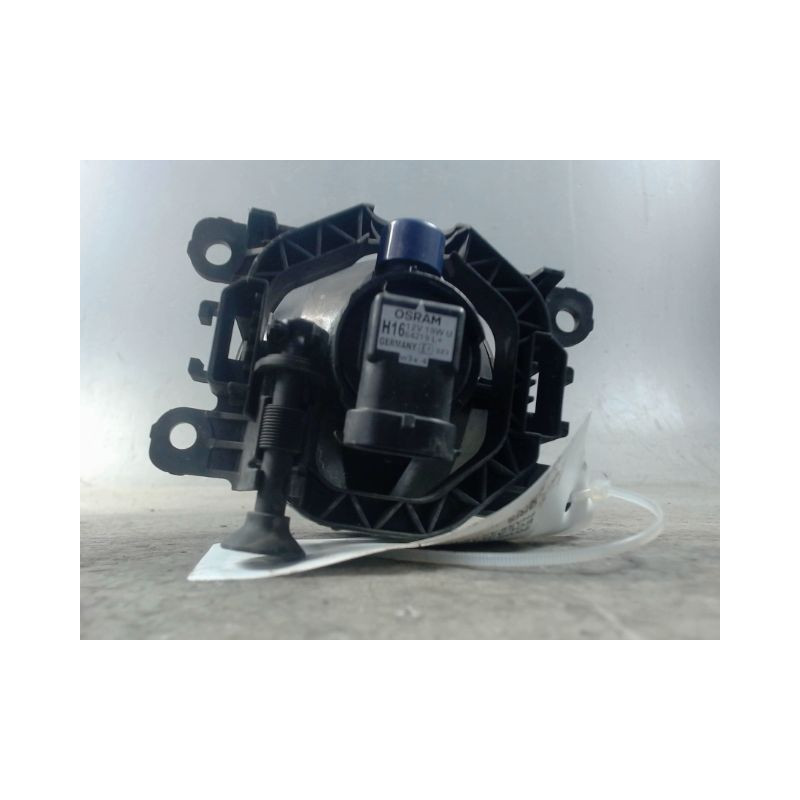 PHARE ANTIBROUILLARD AVANT GAUCHE RENAULT SCENIC III 2009-