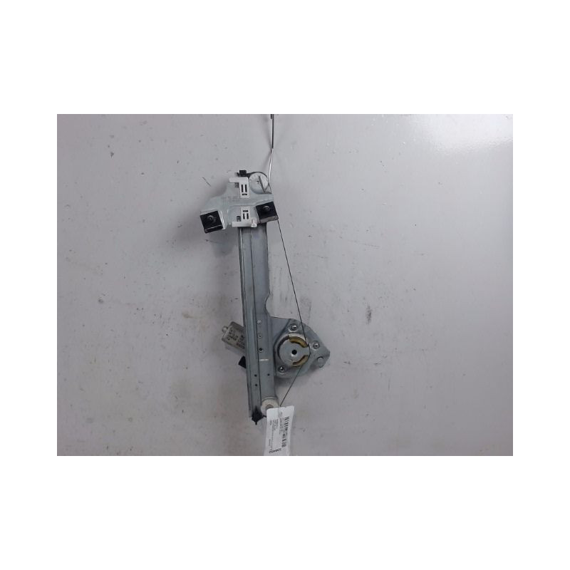 MECANISME+MOTEUR LEVE-GLACE ARRIERE DROIT DACIA DUSTER 2010-