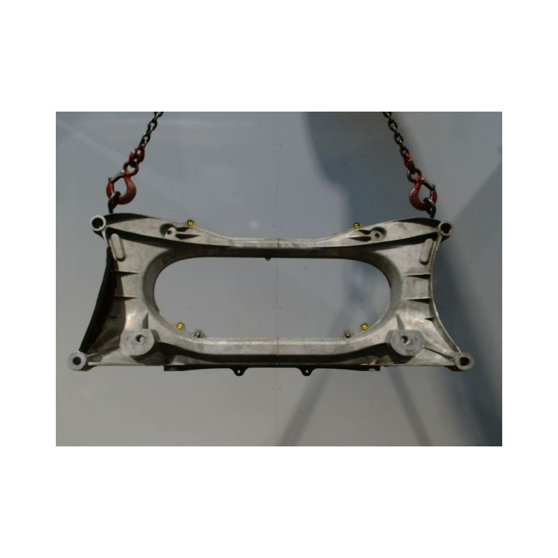 BERCEAU MOTEUR AVANT LEXUS IS 2006-