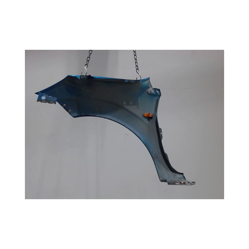 AILE AVANT DROIT FORD FIESTA 02 -05