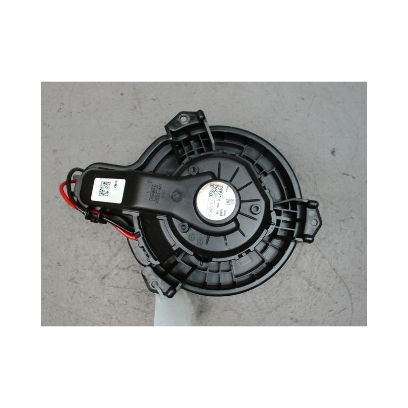 MOTEUR VENTILATEUR CHAUFFAGE FORD KUGA