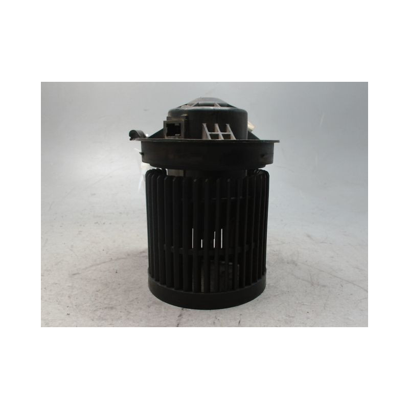 MOTEUR VENTILATEUR CHAUFFAGE NISSAN JUKE