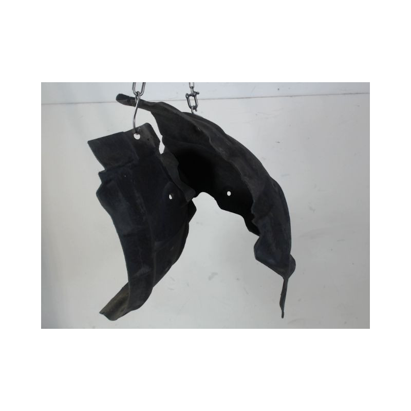 PARE-BOUE AVANT GAUCHE RENAULT MEGANE