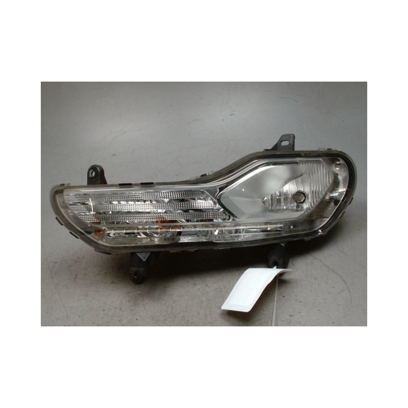 PHARE ANTIBROUILLARD AVANT GAUCHE FORD KUGA