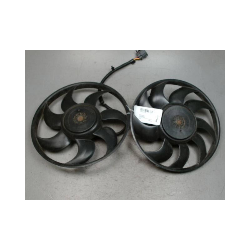 MOTEUR VENTILATEUR RADIATEUR FORD KUGA
