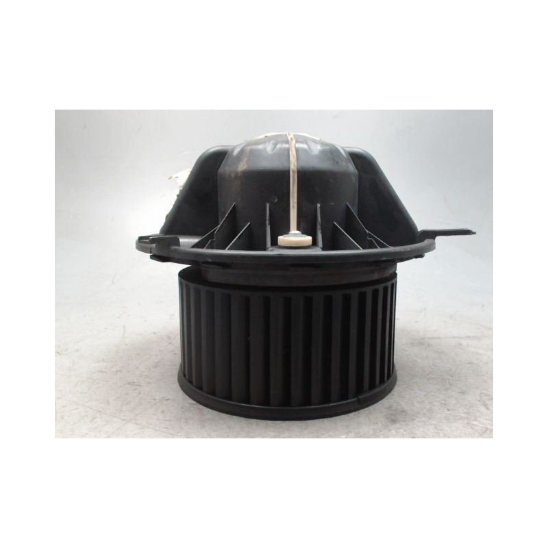 MOTEUR VENTILATEUR CHAUFFAGE MERCEDES CLASSE A 3P