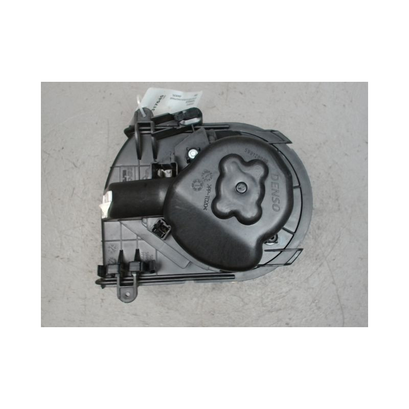 MOTEUR VENTILATEUR CHAUFFAGE CITROEN C8