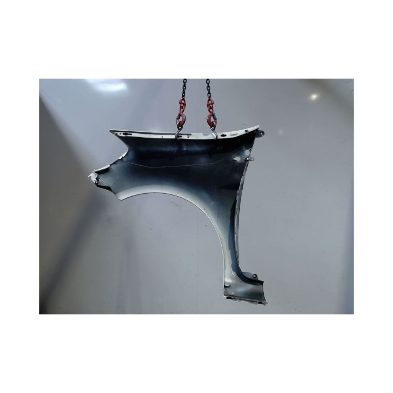 AILE AVANT DROIT RENAULT CLIO III 2010-