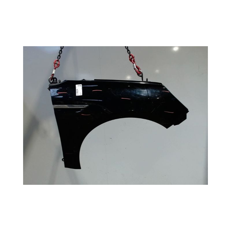 AILE AVANT DROIT RENAULT MEGANE
