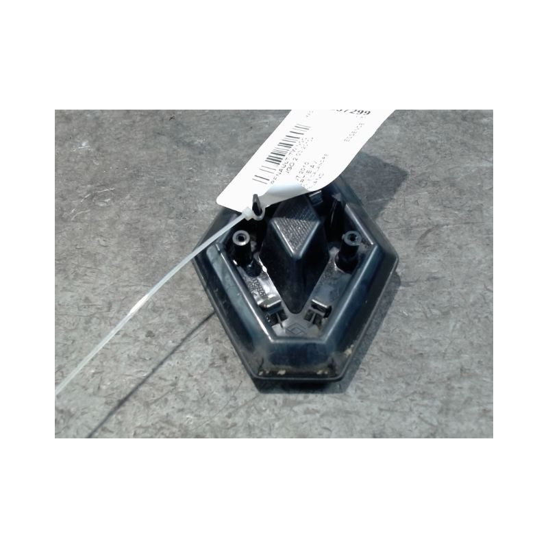 SIGLE CALANDRE RENAULT TWINGO 2 2010-