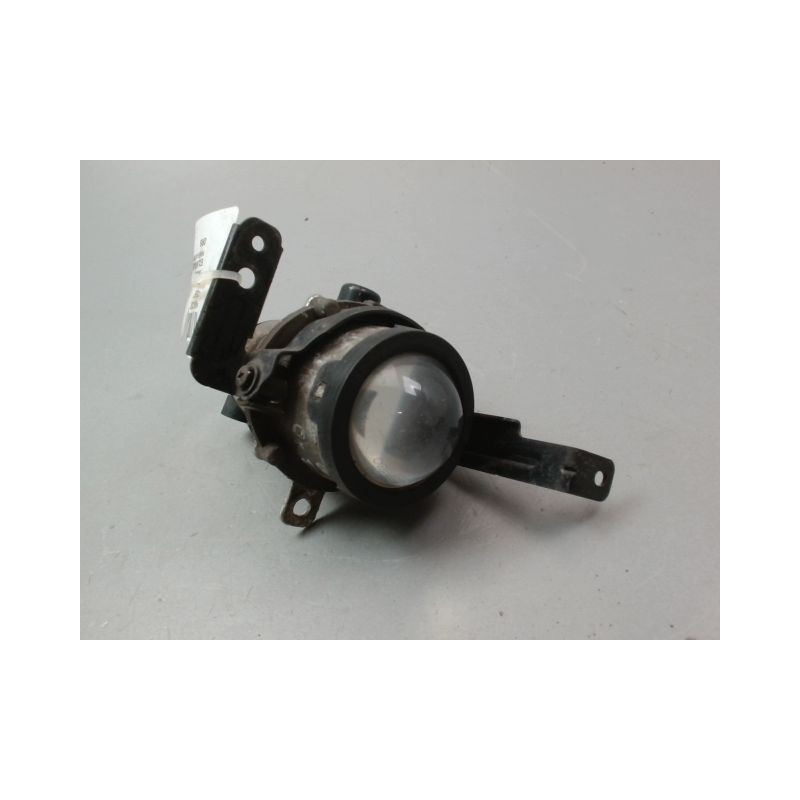 PHARE ANTIBROUILLARD AVANT DROIT KIA CEE D I Phase 1 2007-2009