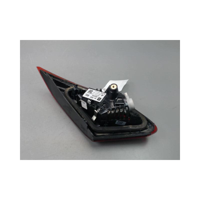 FEU ARRIERE INTERIEUR DROIT OPEL CORSA V (E) 2014-...